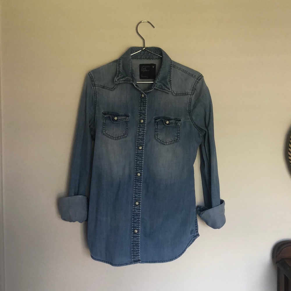 American Eagle Chambray Denim
